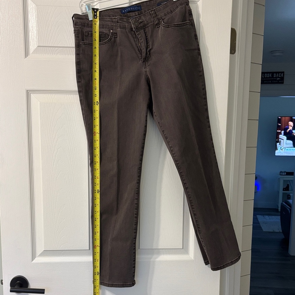 Bandolino Women's Dark Brown Straight Leg Jeans